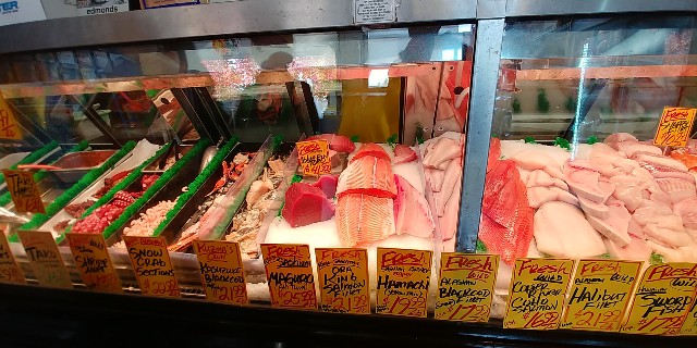 シアトルの貴重な魚屋さん、KUZMA'Sに行ってきた！ - 駐夫＠シアトルの