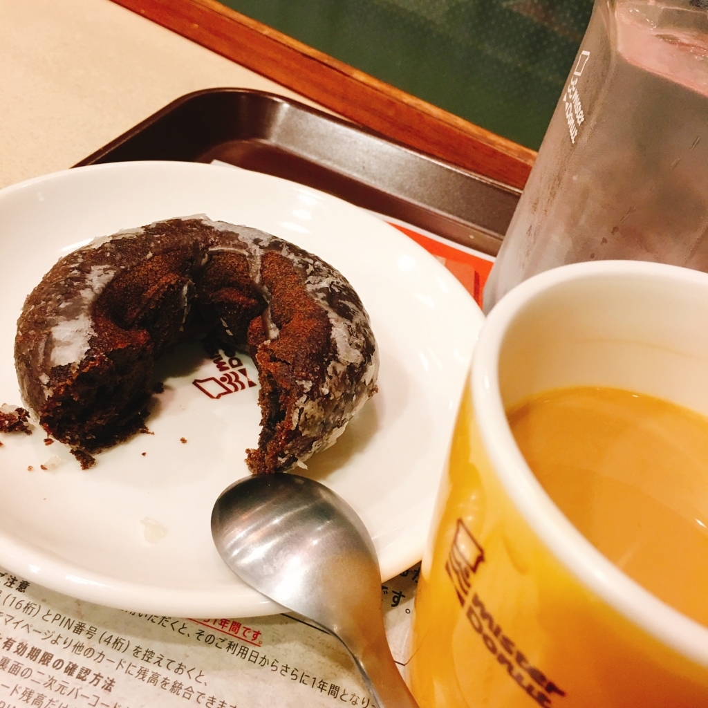 私は生まれる国を間違えたかもしれないと ドーナツを食べながら思う Sebas Chanのブログ