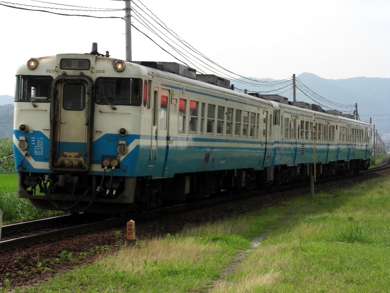 牟岐線を走る徳島発牟岐行キハ40とキハ47の3両編成 - JR撮影日記