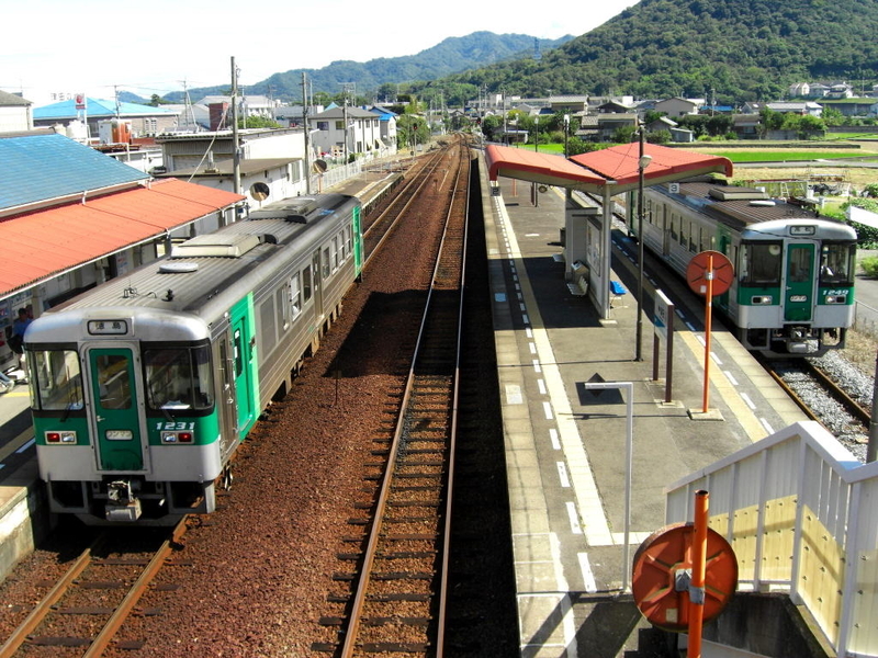 讃岐津田駅 さぬきつだえき で Jr四国 Jr撮影日記