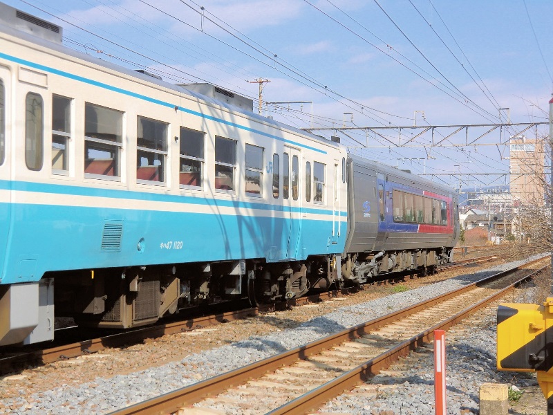 キハ47-1120が廃車となる前2000系特急気動車の連結が - JR撮影日記