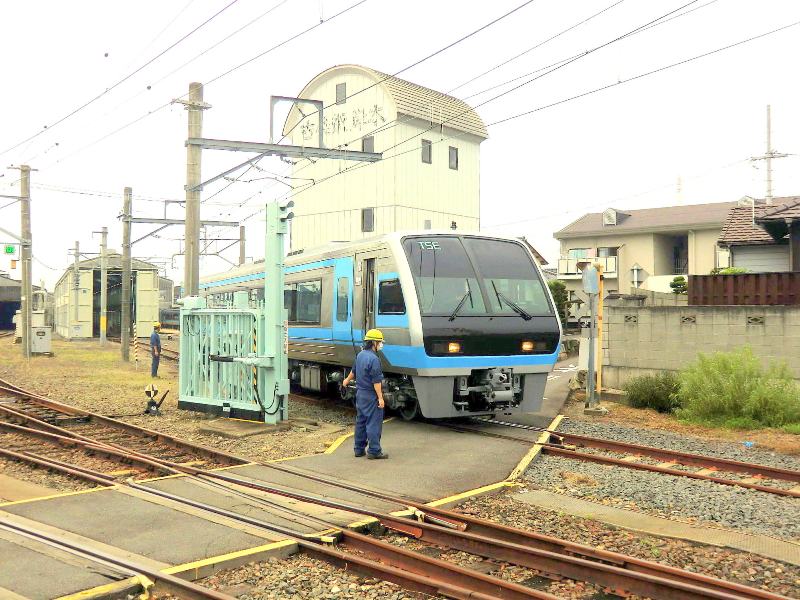 JR四国2000系(TSE編成) JR四国2000系試作車TSE 特急宇和海 4両増結運転 【4K】 - YouTube