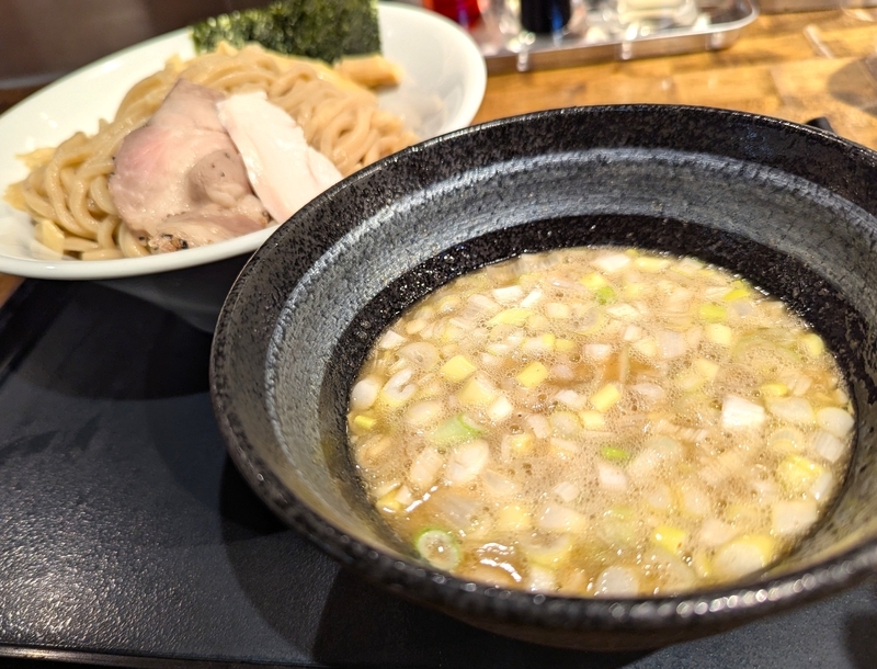 特級鶏蕎麦龍介 PLAY atre TSUCHIURA＠土浦 改札出て10秒で到着できる