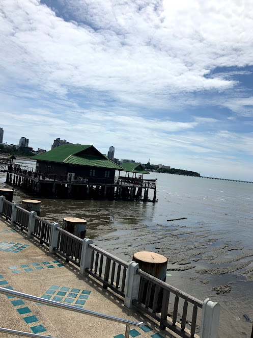 f:id:sekaidesumu:20190912182520j:plain f:id:sekaidesumu:20190912182520j:plain