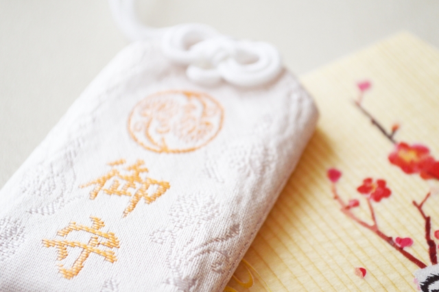 御守りの「複数持ち」は大丈夫？ 複数持ちでも大丈夫な理由や気を付け ...
