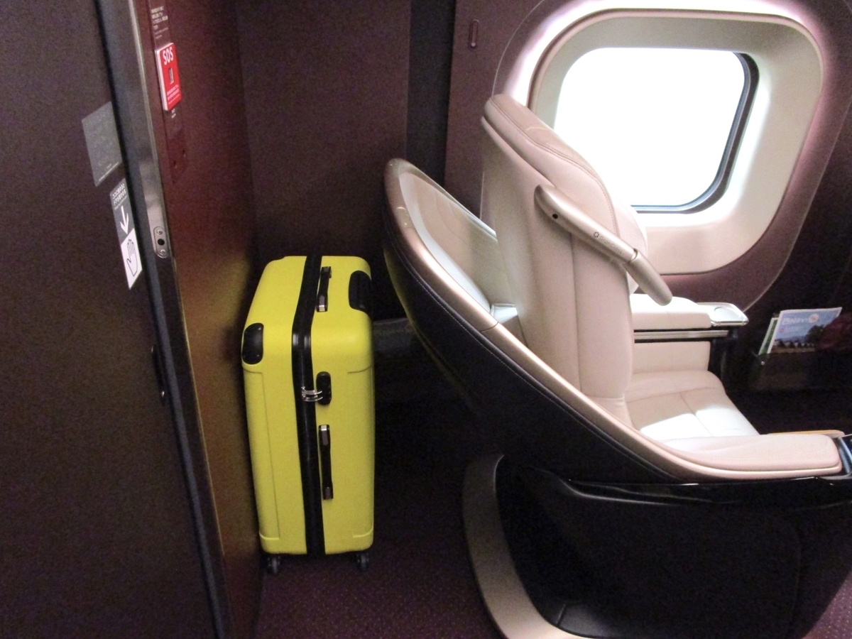 北陸・上越新幹線（E7系）の荷物置き場【グランクラス編】