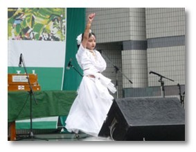 f:id:selmel:20090615100926j:image f:id:selmel:20090615100926j:image
