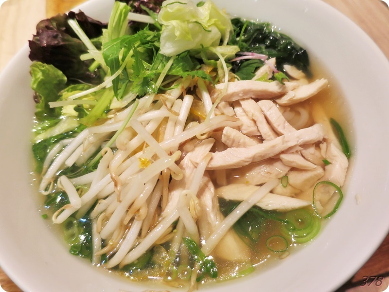 鶏ゆずのフォー(吉祥寺店限定)