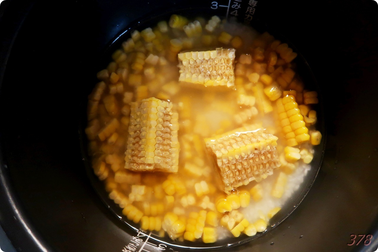 中国のとうもろこし（糯玉米）でとうもろこしご飯を作ったらもちもち