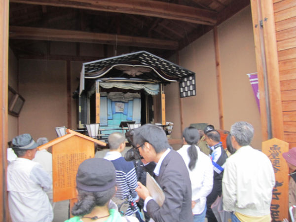 f:id:semi_rakuraku:20111030144037j:image:w360