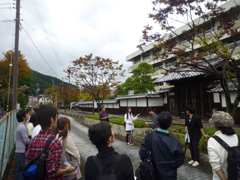 f:id:semi_rakuraku:20111106133035j:image:w360