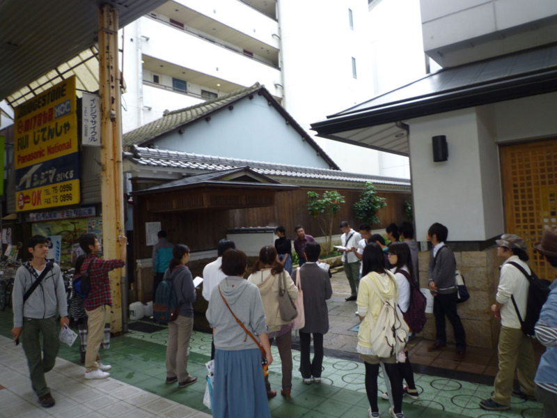 f:id:semi_rakuraku:20111106134925j:image:w360