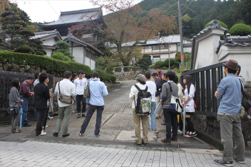 f:id:semi_rakuraku:20111106151736j:image:w360