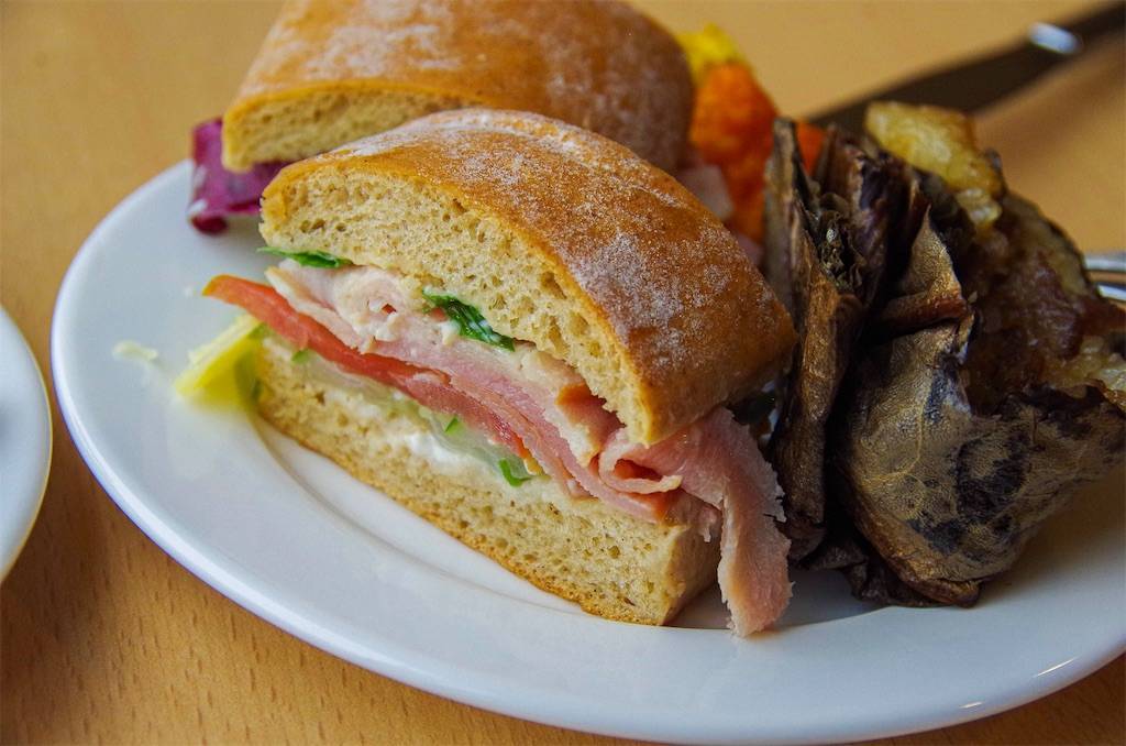 f:id:semiprotraveler:20190812142547j:image