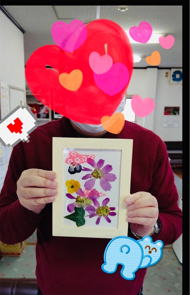 10月のクラフト 『コスモスの押し花で額縁アートとしおりを作ろう