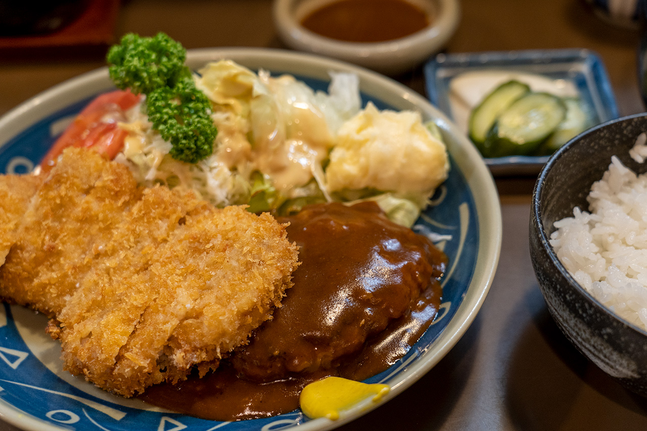 京都 とんかつステーキ岡田のとんかつとハンバーグのセット