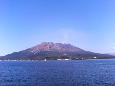 フェリーで桜島に近づくとき