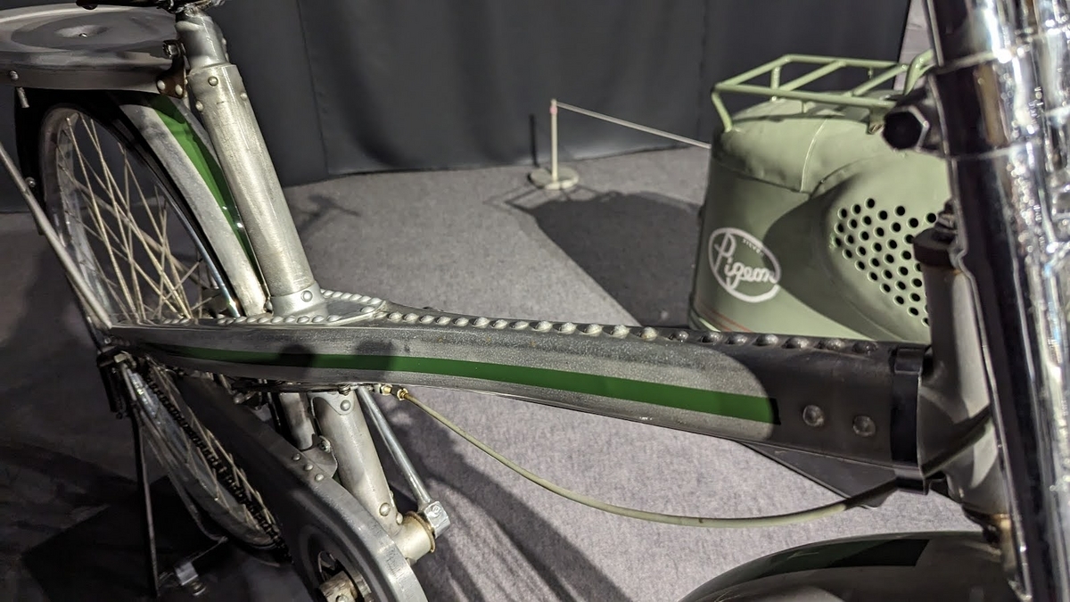 自転車 年寄りの戯言619 PHEVトヨタ博物館に行く 零戦が自転車に