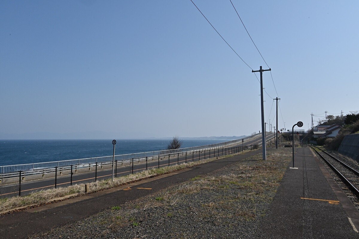 JR西日本_山陰本線：田儀駅 - 新しい風に乗って