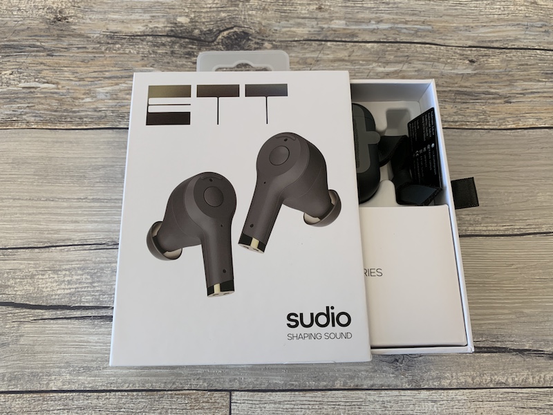 ワイヤレスイヤホンsudio Ettのレビュー！口コミは？北欧好き&大人向け