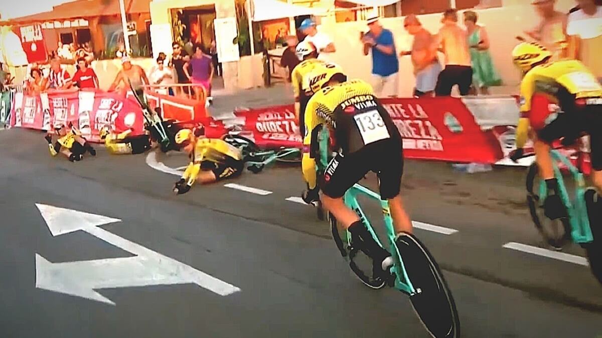 ログリッチェ クライスヴァイクなどjumbo Visma勢が初日から落車 一体なぜ 怪我人は Bike Life Balance