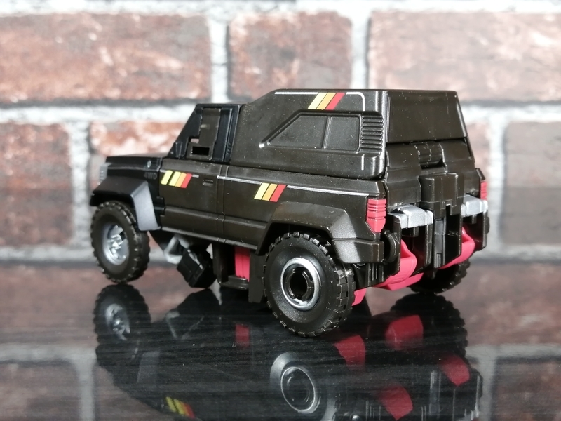 【国内：タカラトミーモール限定】ER EX-13 トレイルブレイカー レビュー：TFアースライズ ER EX-13 トレイルブレイカー | 超