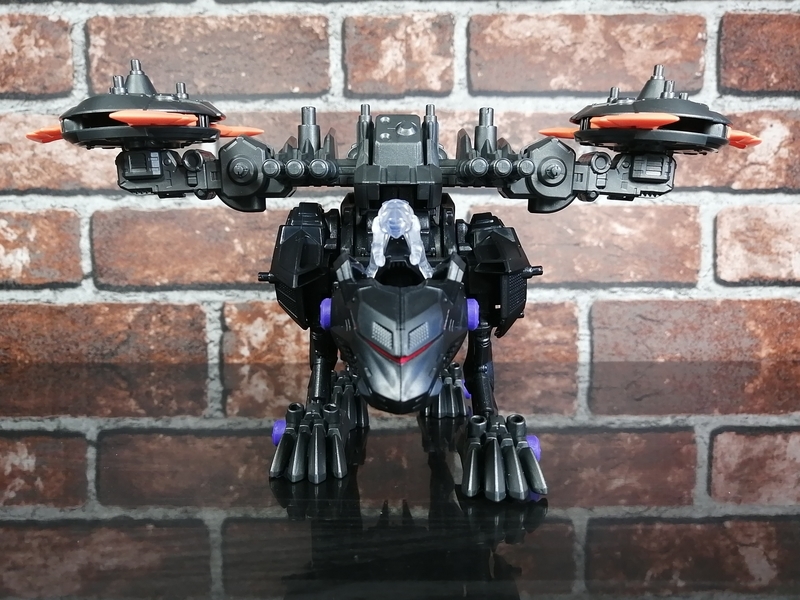 ZOIDS ギルラプター、ジェノスピノ、ドライパンサー 3体セット ZOIDS ギルラプター、ジェノスピノ、ドライパンサー 3体セット