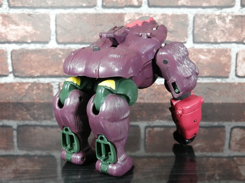 e-HOBBY限定】 トランスフォーマー ユニバース オプティマス