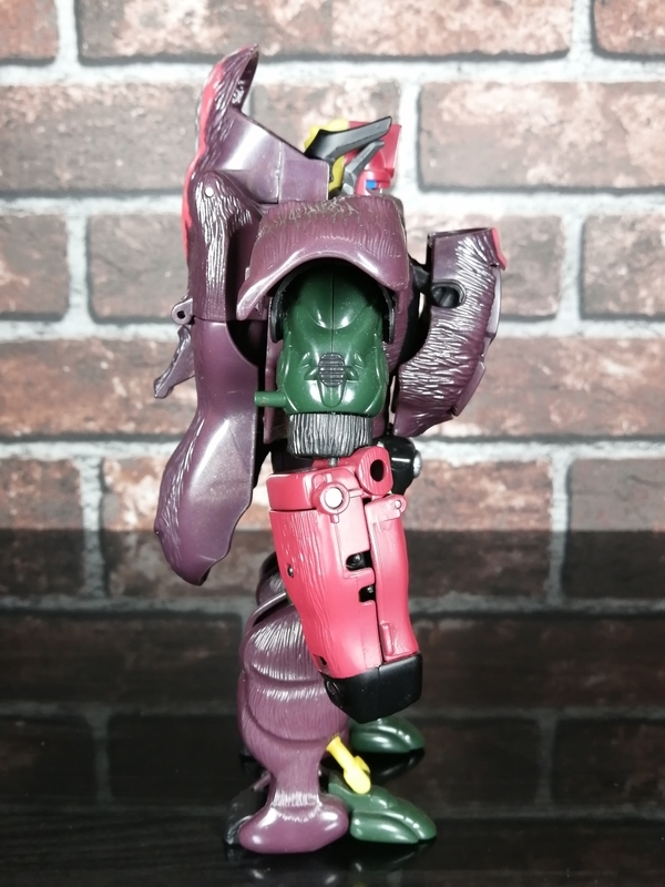 e-HOBBY限定】 トランスフォーマー ユニバース オプティマスプライマル