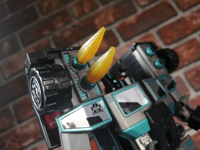 カーロボット/CAR ROBOTS】 トランスフォーマー カーロボット D-012 デ