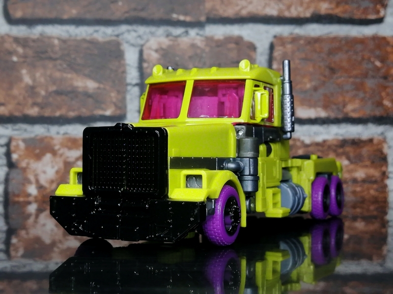 トランスフォーマー レガシー トキシトロン Amazon.com: Transformers Legacy: Evolution G2 Universe