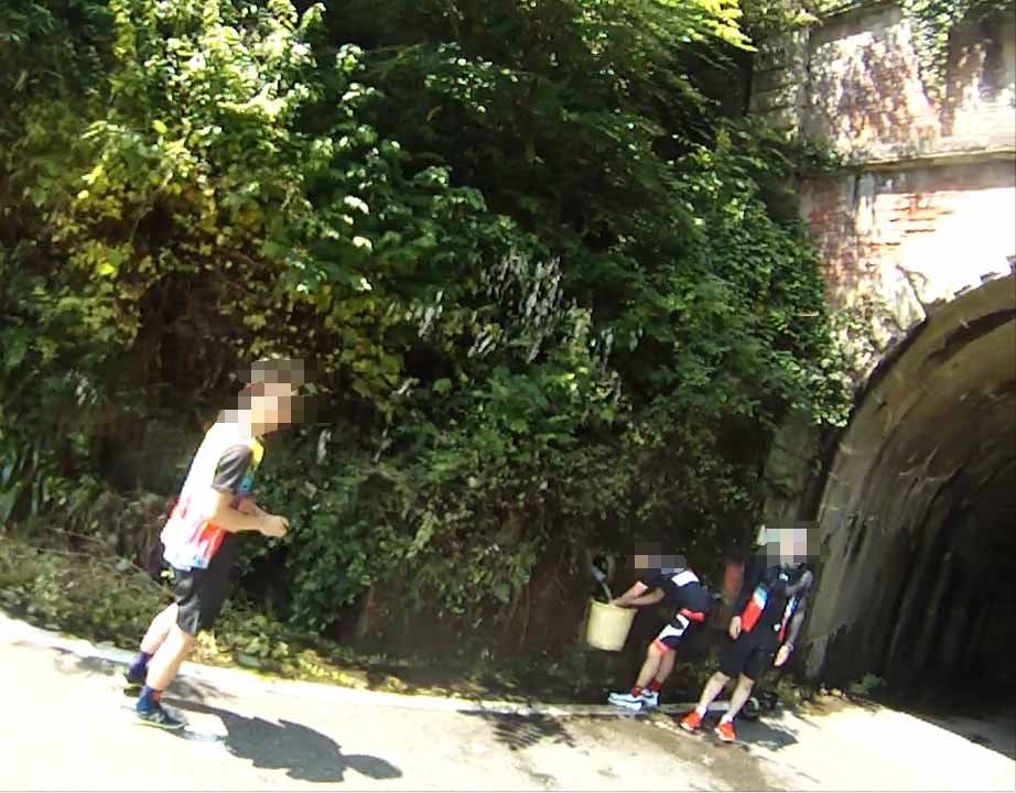 f:id:seuzo:20160721124358j:plain f:id:seuzo:20160721124358j:plain