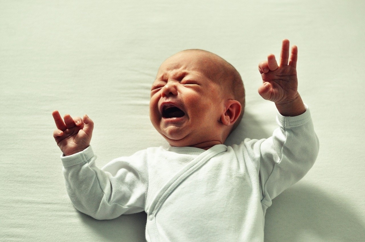 まさかこれが嫌だったの 2歳の子供が教えてくれた赤ちゃんの夜泣きの原因 すまま まさかこれが嫌だったの 2歳の子供が教えてくれた赤ちゃんの夜泣きの原因 すまま