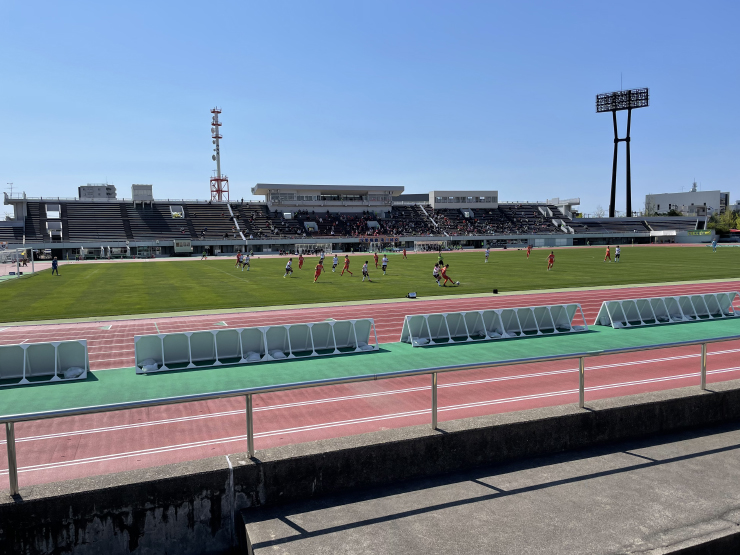 新潟市陸上競技場