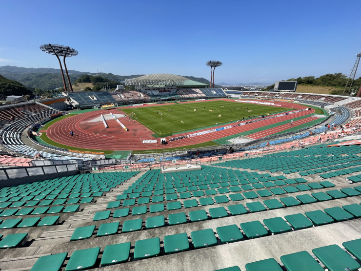 愛媛県総合運動公園陸上競技場