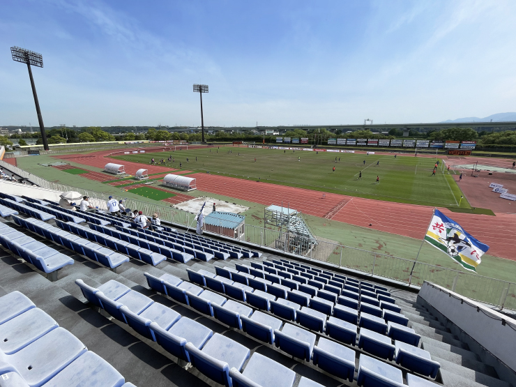 東員町スポーツ公園陸上競技場
