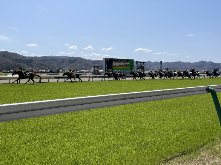 福島競馬場