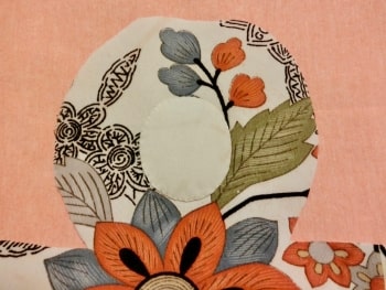 口まわり　まつりつける