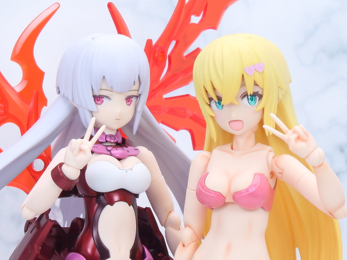 30MS 塗装完成品　ツインテール娘　水着　ランチャーソード　おまけスタンド付 30MS 金髪水着娘 完成 - みっちーの趣味な日々