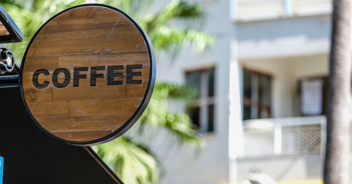 コーヒー店の看板