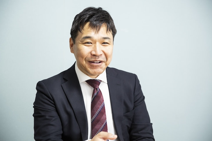 「自分は仕事ができる」と思っている人ほど要注意だと語る岡田洋介さん