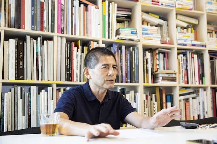 読書時間を確保について語る菅付雅信さん