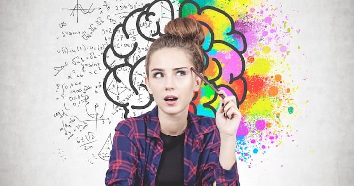 考え・分析している様子