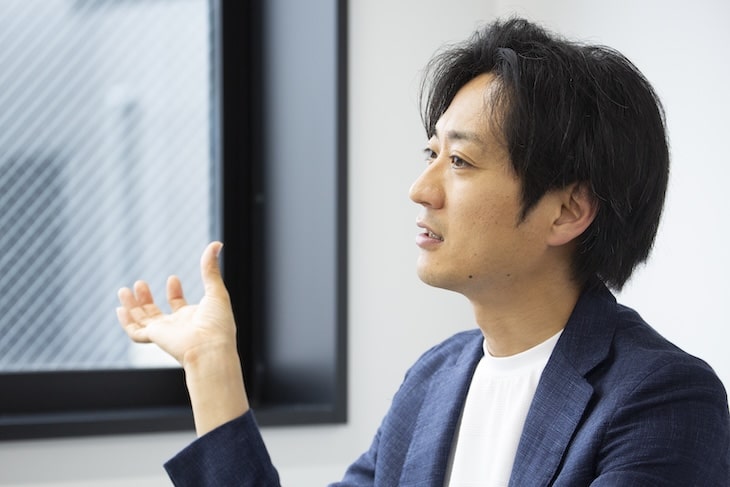 「人に会う」ことは、「相手の命の一部を頂く」ことだと話す早川洋平さん