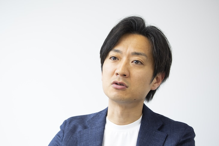 相手との「共通点」が心理的距離を縮めてくれると話す早川洋平さん