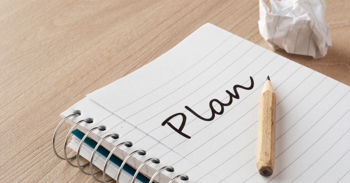 「Plan」と書いてあるノート