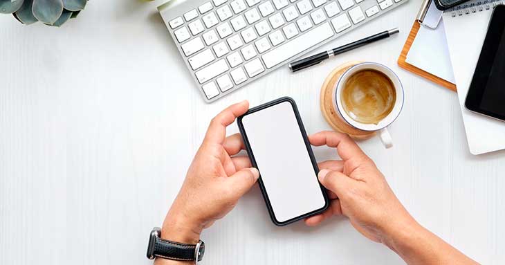 勉強による脳の疲れの症状3:集中力が低下して誘惑に弱くなる