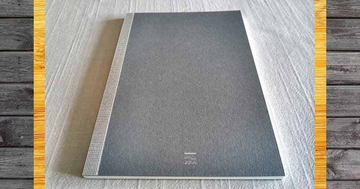 無重力級の書き心地というコクヨのノート