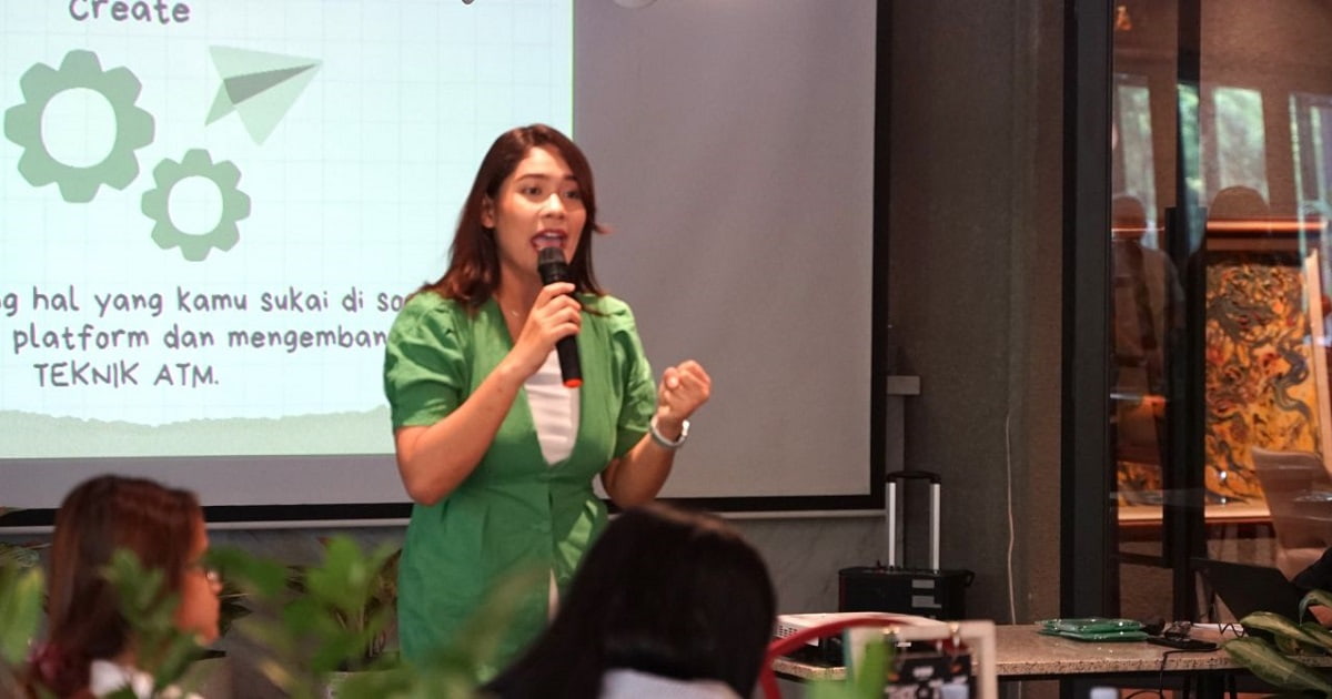 一部に印象的な要素を加えたプレゼンの様子