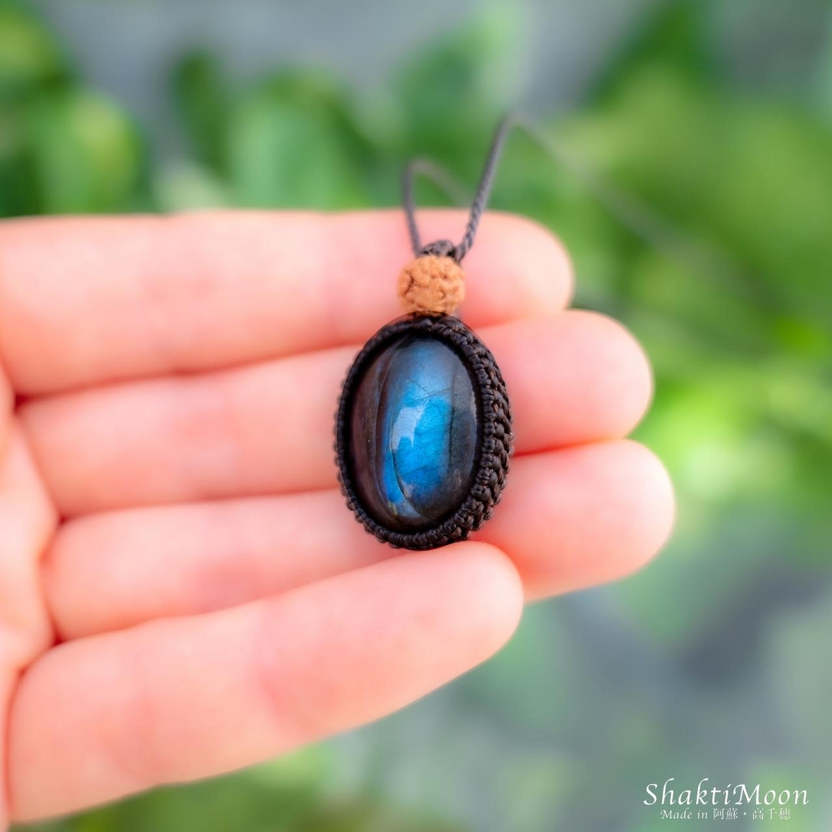 【1点物/最強品質】ラブラドライト＊観音様＊…他　天然石ペンダントトップ 1点物/最強品質】ラブラドライト＊観音様＊…他 天然石ペンダントトップ